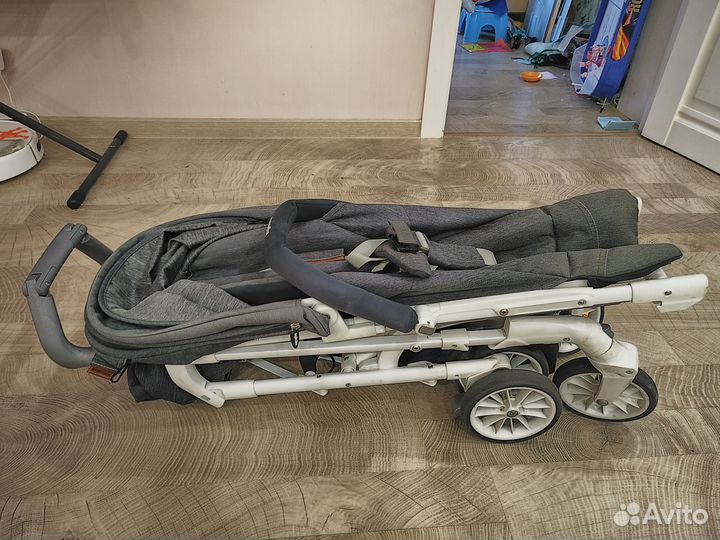 Коляска inglesina zippy light