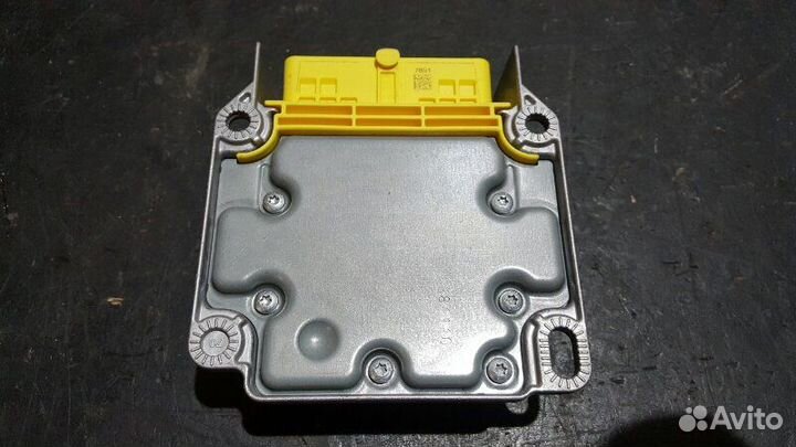 Блок управления airbag Porsche Cayenne 958 3.0