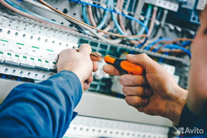 Электромонтажник