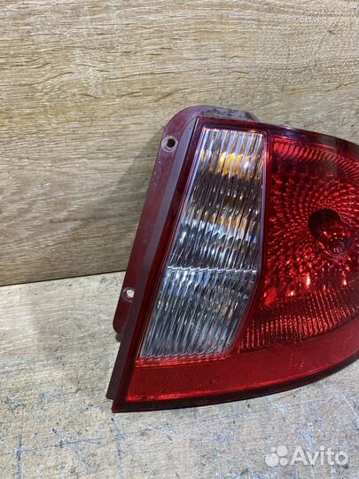 Фонарь задний правый Hyundai Getz рест Арт. 111220