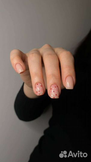 Маникюр с покрытием нюд за 1 час