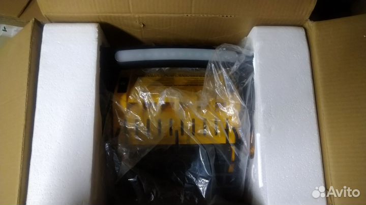 Пропановый портативный нагреватель DeWalt DXH12B