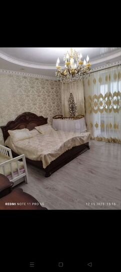 2-к. квартира, 81 м², 6/10 эт.