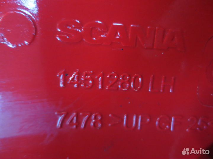 Дефлектор кабины левый Scania 1451280