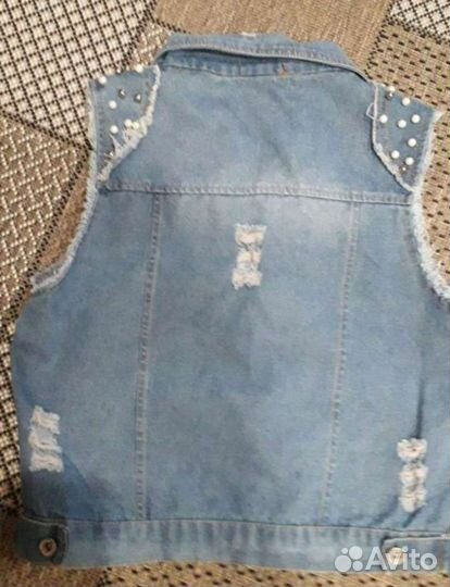 Новая джинсовая жилетка р.42'-46
