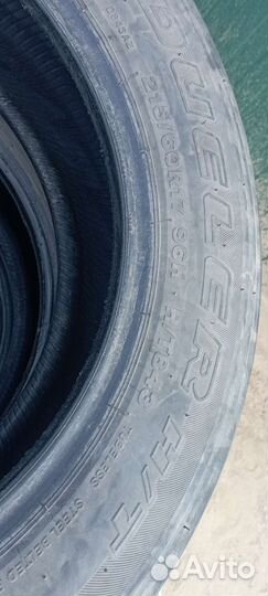 Bridgestone Dueler H/T 215/60 R17