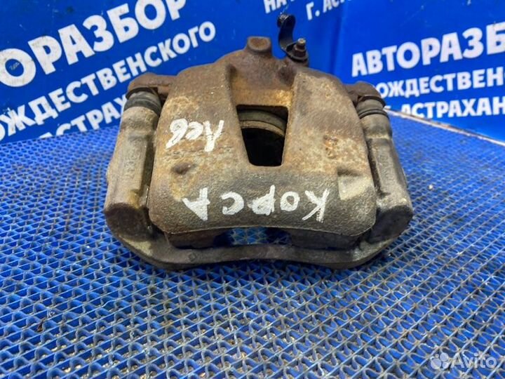 Передний левый суппорт Opel Corsa D хэтчбек Z12XEP