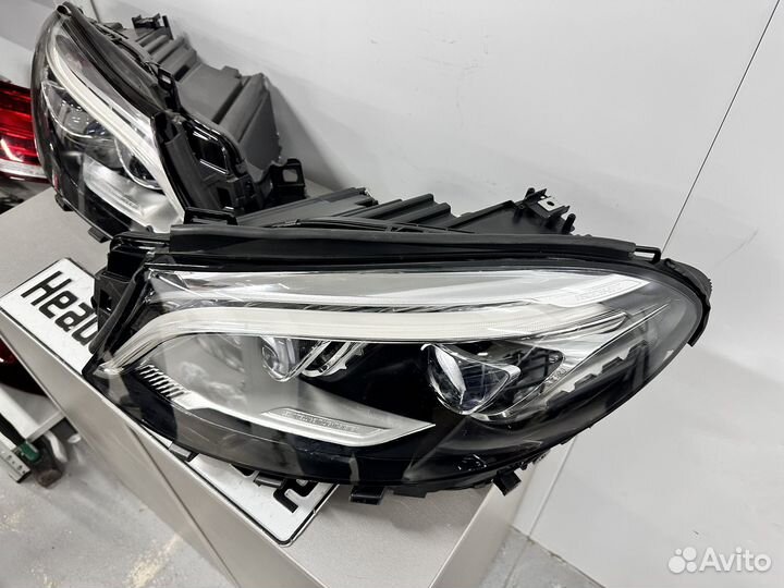Комплект оригинальных фар от Mercedes GLE W166