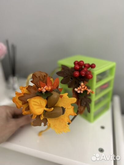 Ободок осень