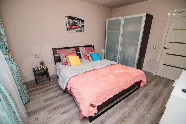 2-к. квартира, 80 м², 1/20 эт.