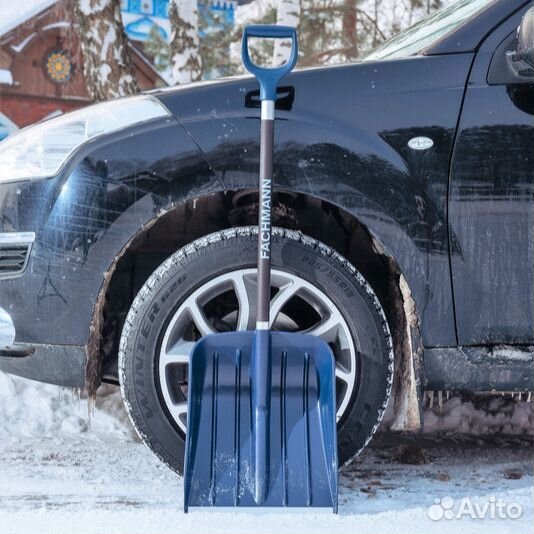 Автомобильная лопата для уборки снега