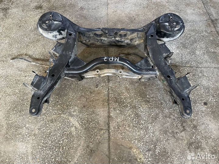 Балка задняя Mitsubishi Pajero (V60) III (1999–200