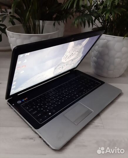 Ноутбук с большим экраном