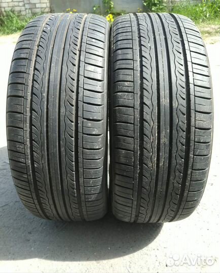 Kumho Solus KH25 215/45 R17 и 215/50 R17