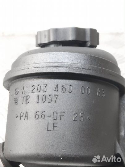 Бачок гидроусилителя руля Mercedes-Benz C-Class