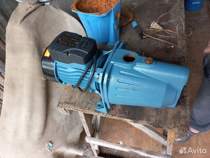 Водяной насос бу