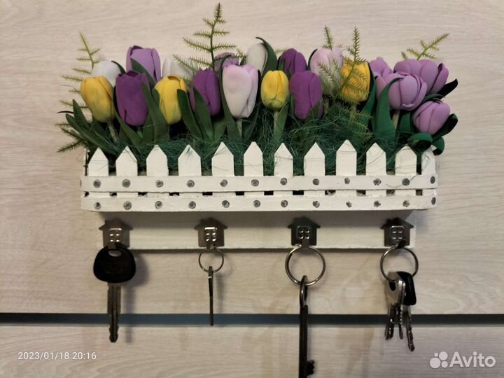 Интерьерная ключница