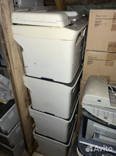 Цветные мфу Xerox Phaser 6121