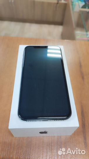 iPhone X, 64 ГБ