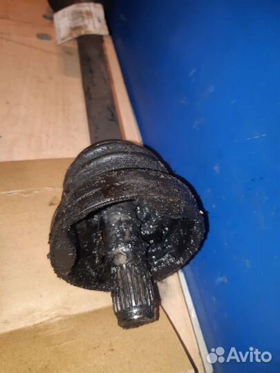 Шрус наружный правый Mazda 3 bk 1.6 А/Т гайка