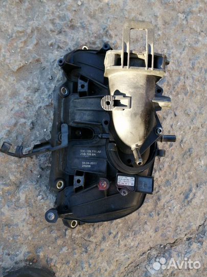 Впускной Коллектор Тигуан Джетта Октавия 1.4 TSI