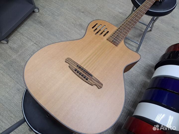 Гитара акустическая кедр