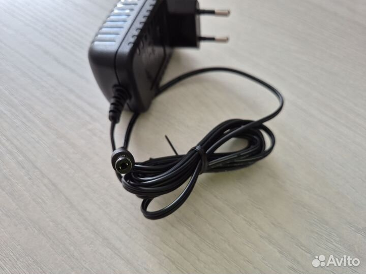 Блок питания, зарядное устройство AC adaptor Ktec