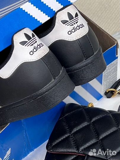 Adidas Superstar Core Black Cloud White Gold