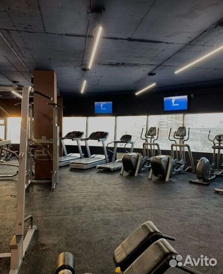 Абонемент в фитнес клуб