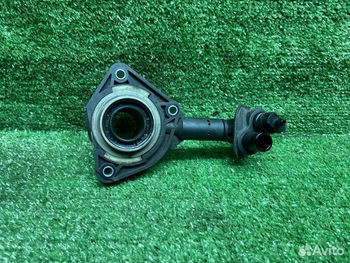 Выжимной подшипник Ford Focus 2