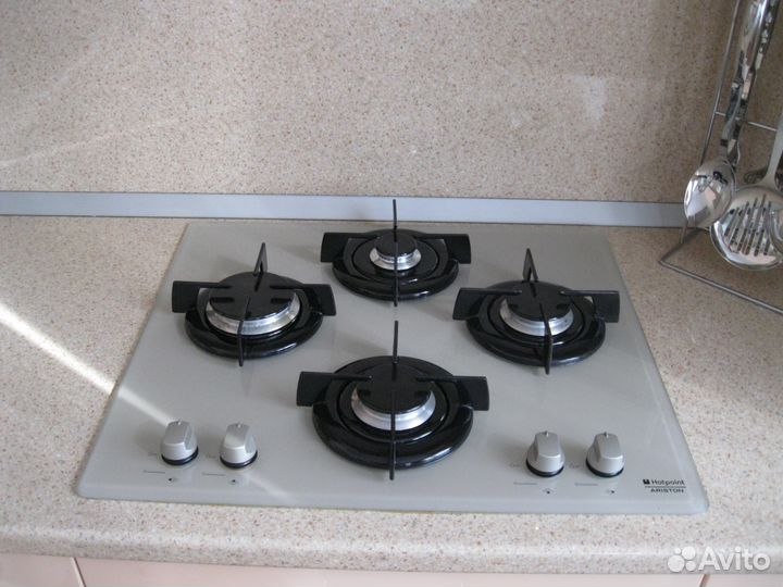 Установка встраиваемой и бытовой техники