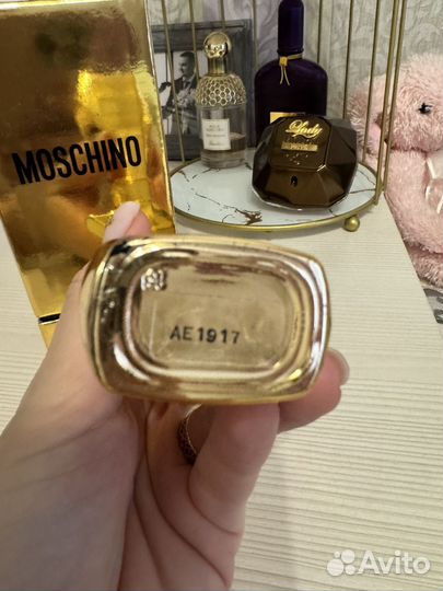 Moschino Fresh gold eau de parfum 30мл. Оригинал