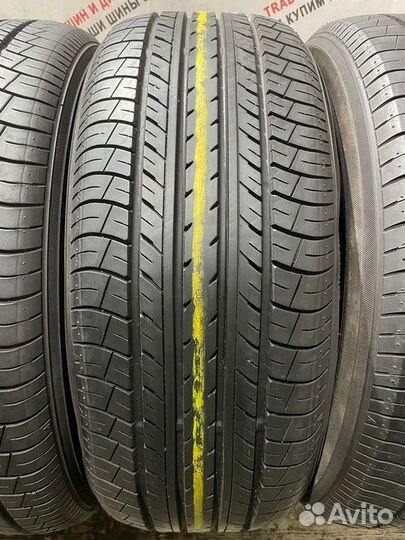 Yokohama dB Decibel E70 215/55 R17 94V