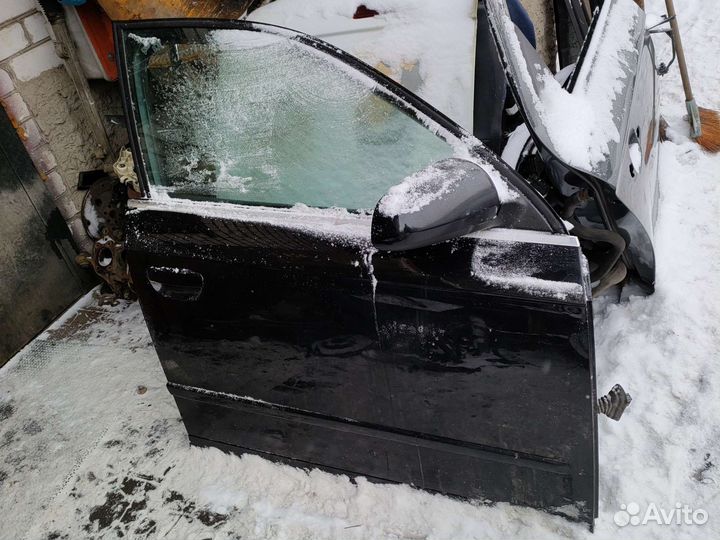 Ауди А4 В7 дверь передняя правая