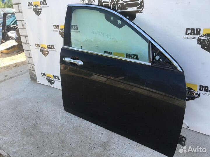Дверь передняя правая R Honda Accord