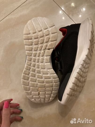 Кроссовки adidas размер 33