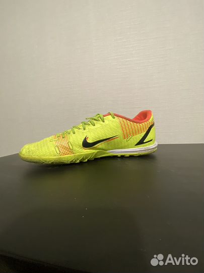 Сороконожки nike mercurial оригинал