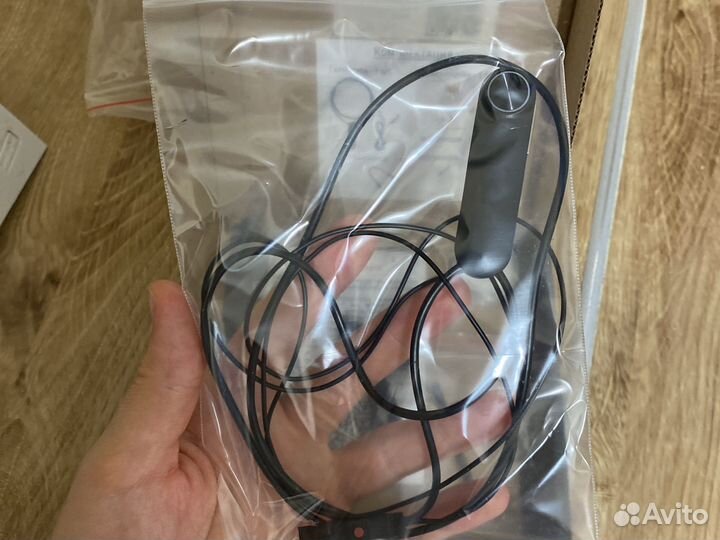 Микронаушник капсульный