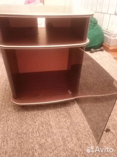 Тумба под телевизор