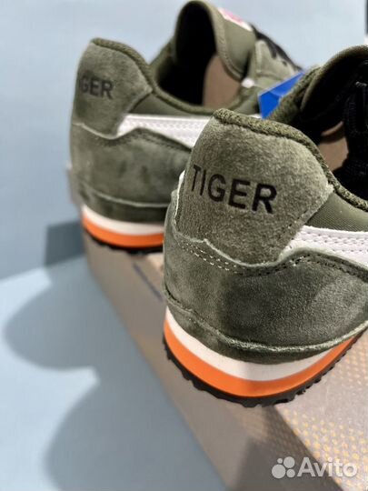 Кроссовки asics мужские tiger