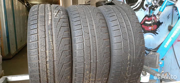 Pirelli Winter Sottozero 240 Serie II 245/45 R18