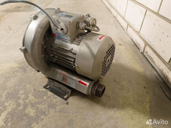 Вихревая воздуходувка 400Вт