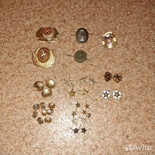 Кокарды СССР, погоны общевойсковые вс РФ, Гвардия