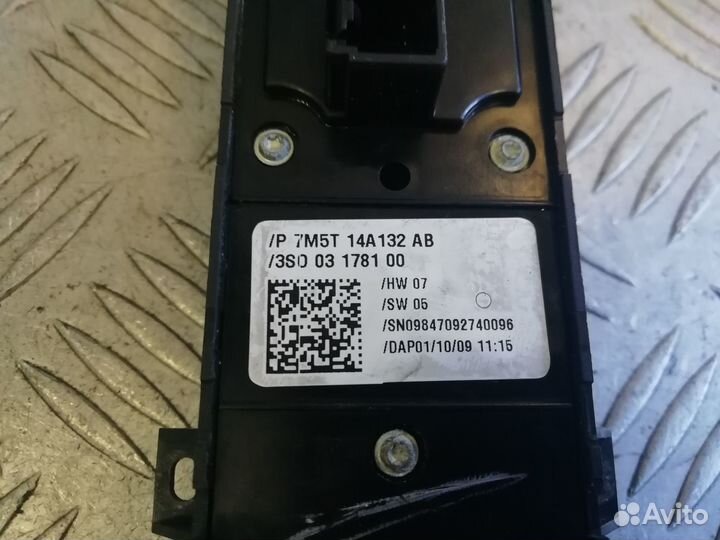 Блок стеклоподъёмников Ford Focus 2 2009г Рест