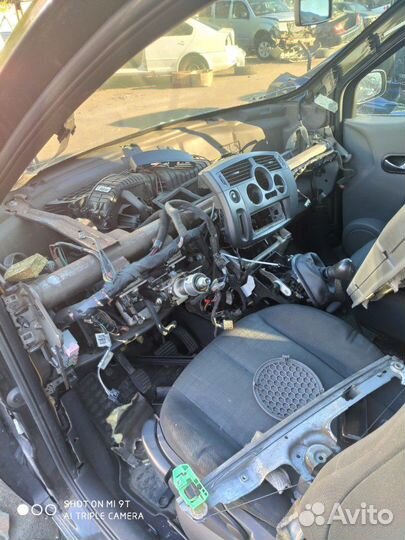 Рено Сценик 2 дизель МКПП на разбор