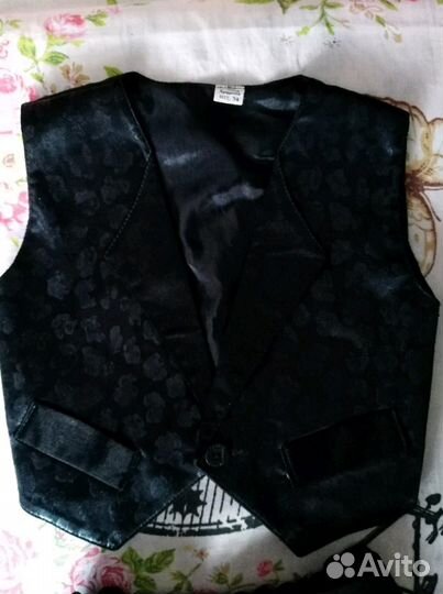 Костюм классика (жилет и шорты)