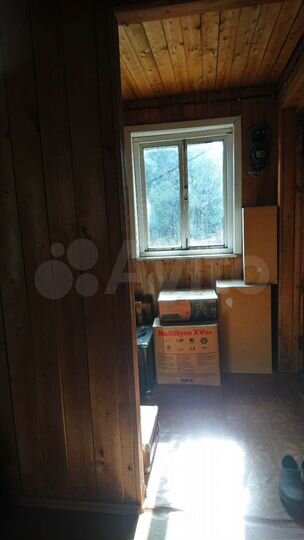 Дом 15 м² на участке 6 сот.