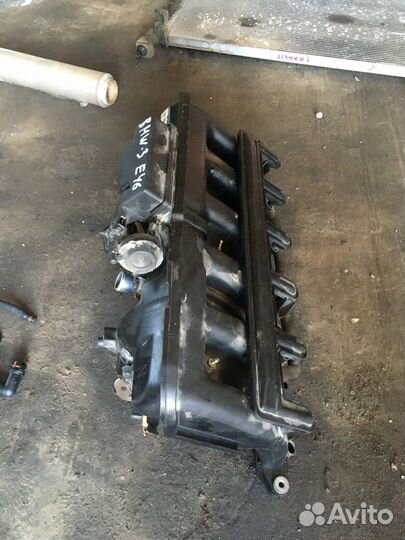 Коллектор впускной (BMW 3)