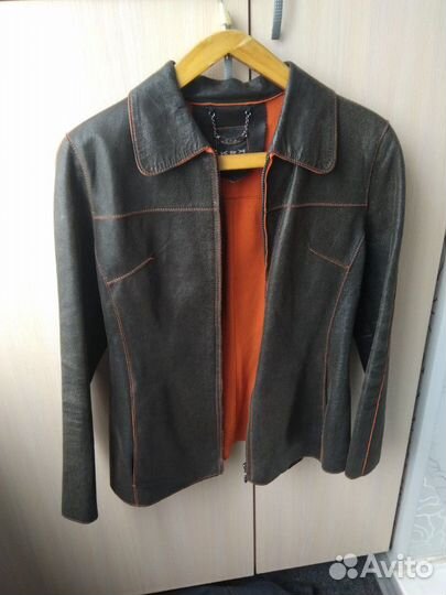 Женская одежда