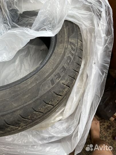 Viatti Strada 2 (V-134) 3.25/10.5 R14 19K